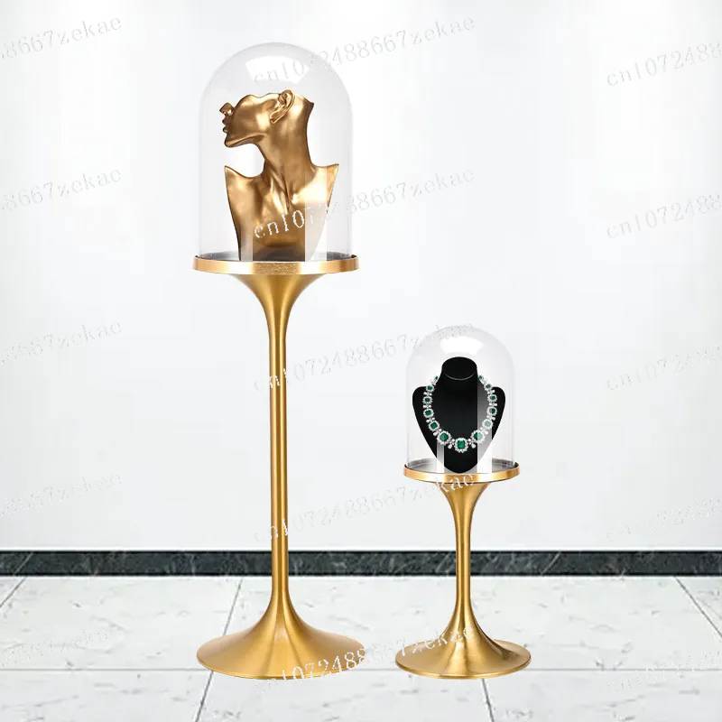 Jewelry Watches Gold - Gouden Jade Ambachten, Luxe Horloges, Presentatiebalie