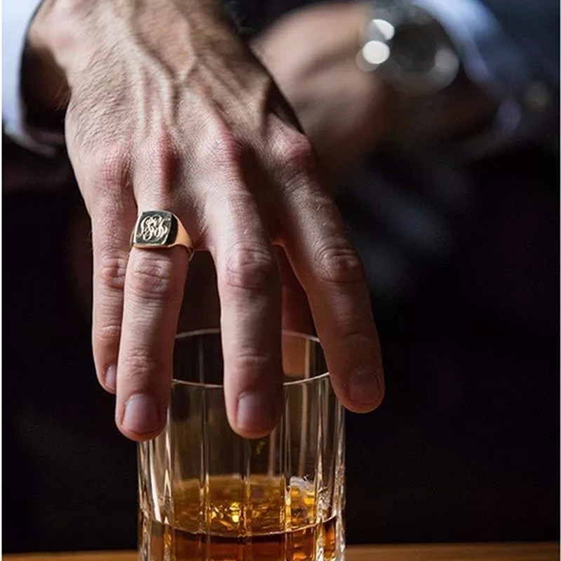 Vnox Gratis Gepersonaliseerde  - Mens Signet Ring recensie en prijs