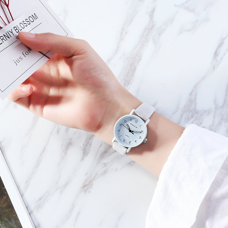 UTHAI BK01 Casual en modieuze  - Stones Watches & Jewelry In Sweden Ab recensie en prijs